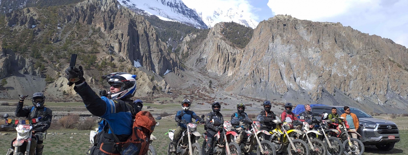 Manang Motorbike Tour