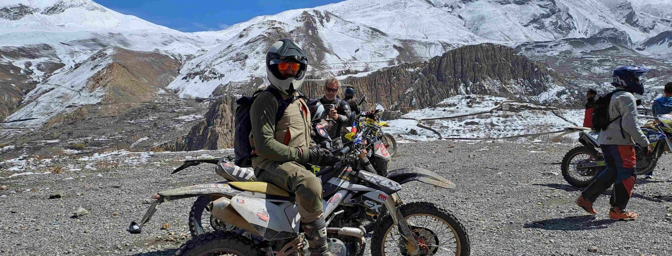 motorcycle trip to upper mustang