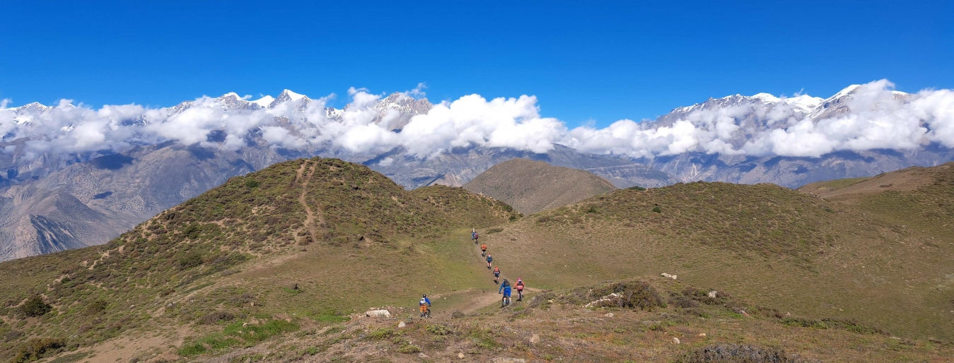 Upper Mustang Mountain Biking Tour